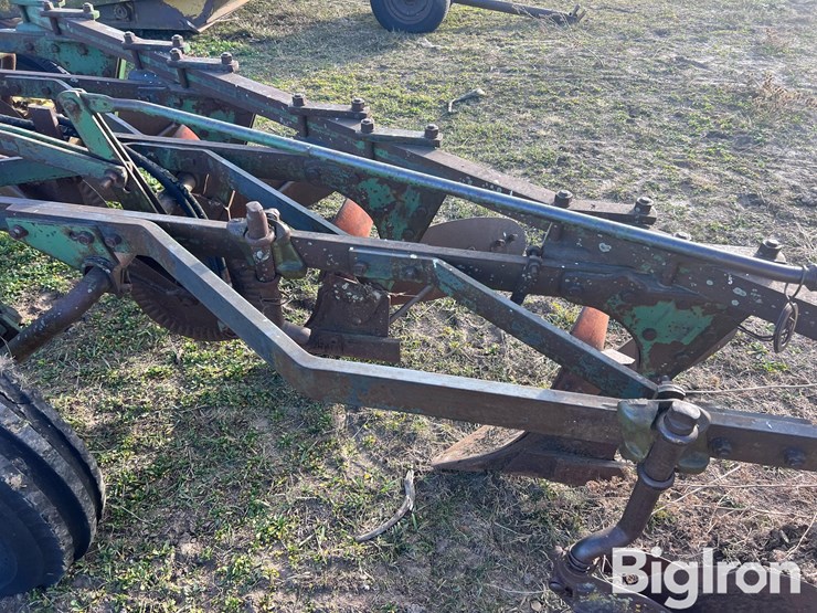 john-deere-5-image-12