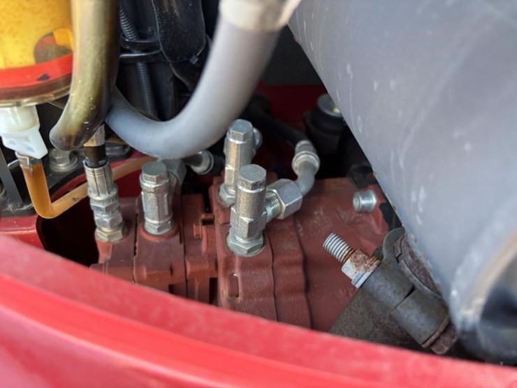 takeuchi-tb230-image-48