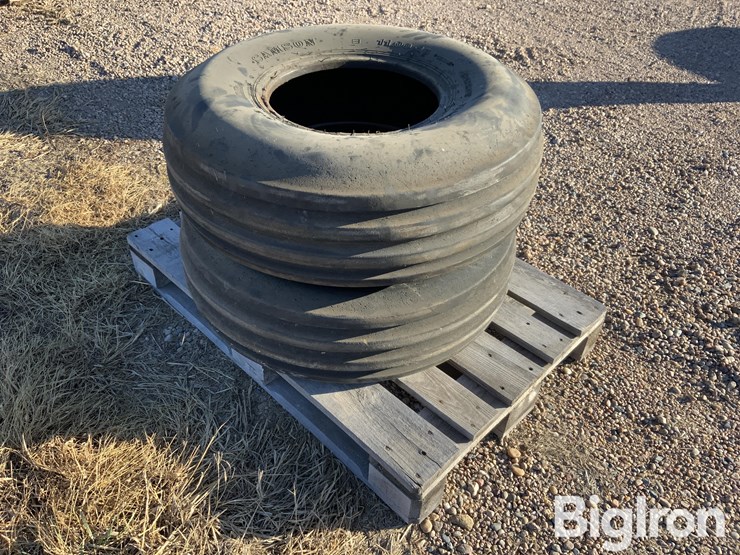 samson-11.00-16-tires-image-1