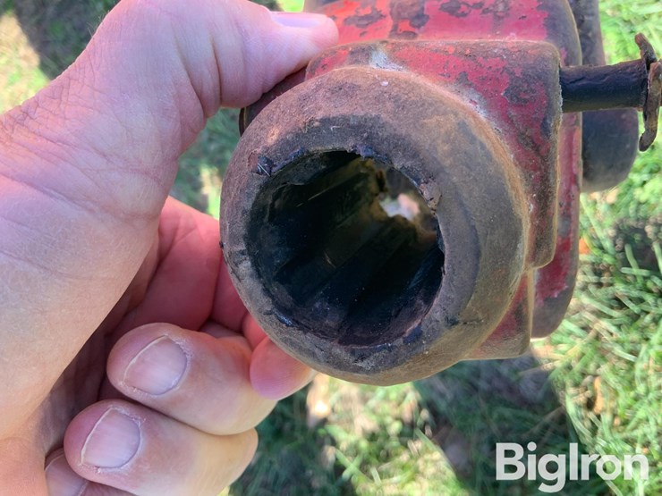 new-holland-357-image-10