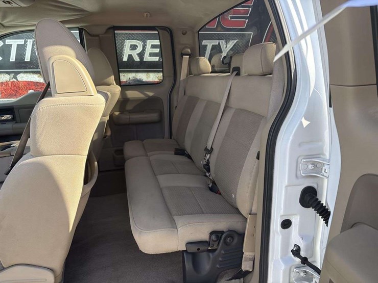 2004-ford-f150-xlt-image-15