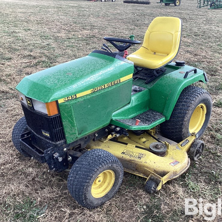 JOHN DEERE 445