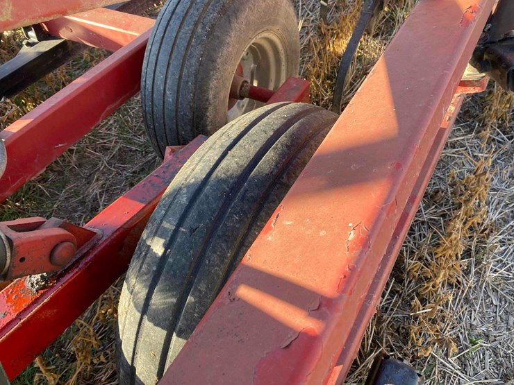 case-ih-4300-image-55