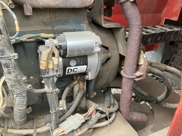 skyjack-sj7135rt-image-60