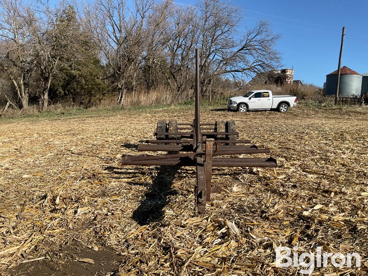 welder-shop-made-6-bale-hay-trailer-image-2