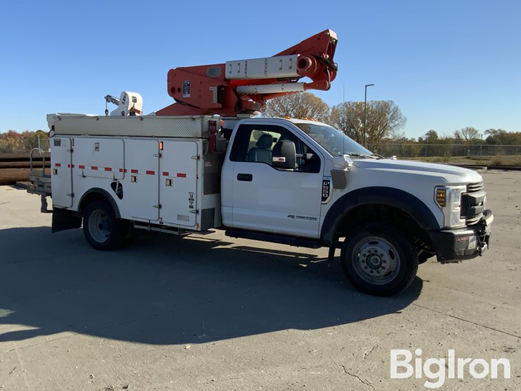 ford-f550-xl-image-11