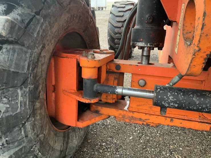 jlg-600s-image-48