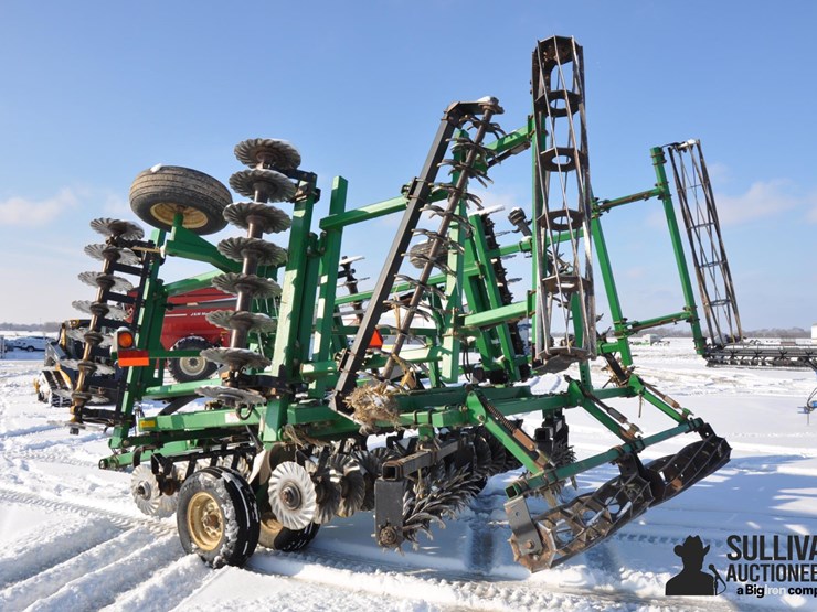 great-plains-2400tt-image-7