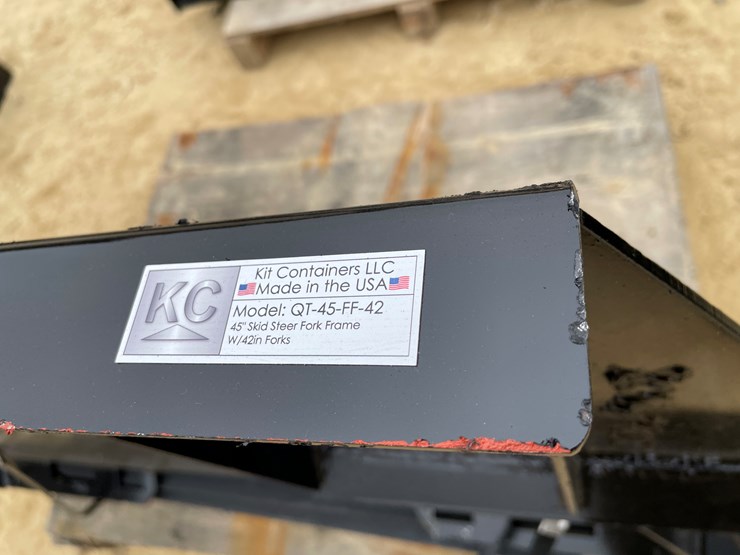 #2563-•-new-kc-45"-skid-steer-fork-frame-with-forks-image-17