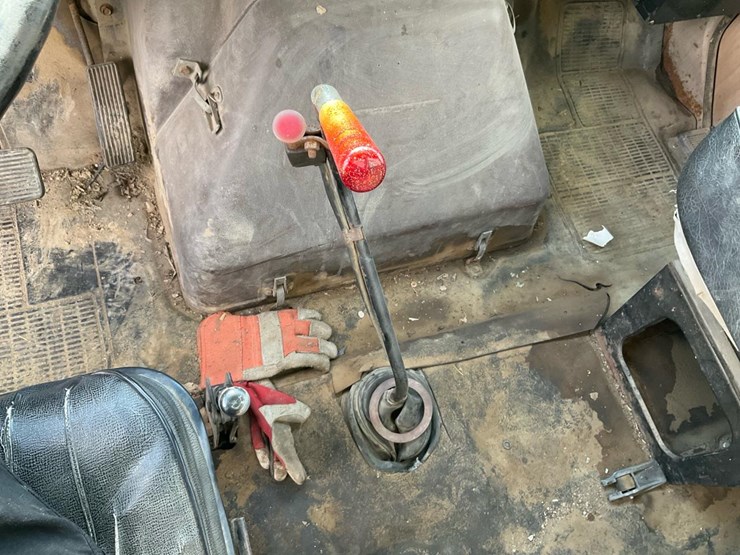 international-1854s-image-101