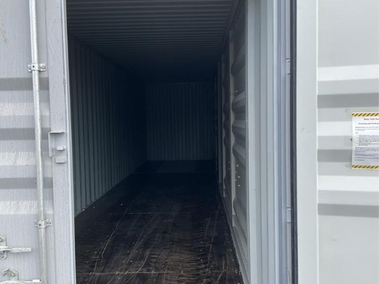 #4008-•-one-trip-40'-high-cube-multi-door-shipping-container-image-15