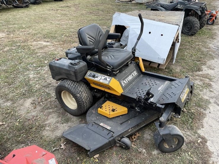 cub-cadet-enforcer-zero-turn-mower-image-3