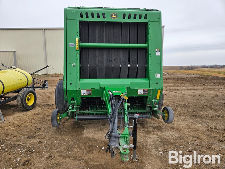 2020-john-deere-560r-image-2