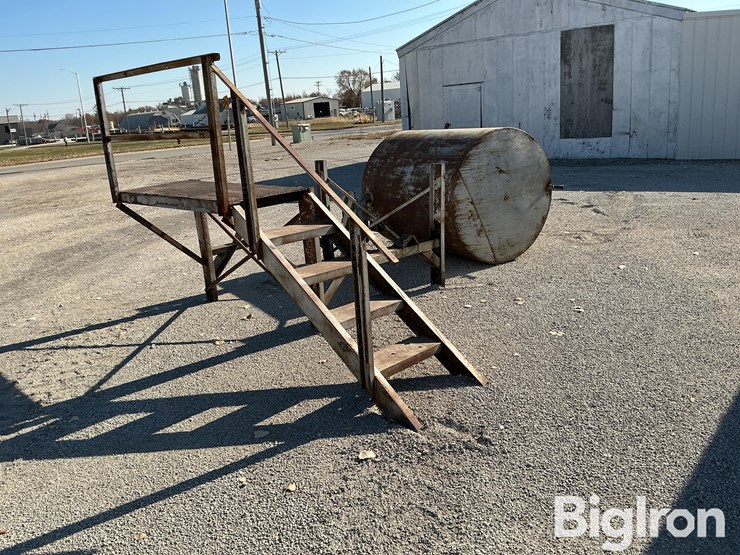 oil-storage-tank-image-3