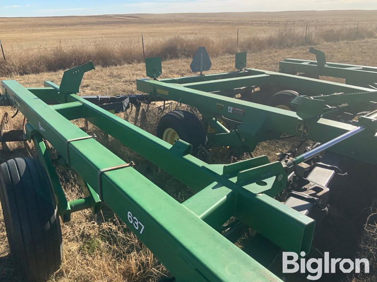 john-deere-637-image-19