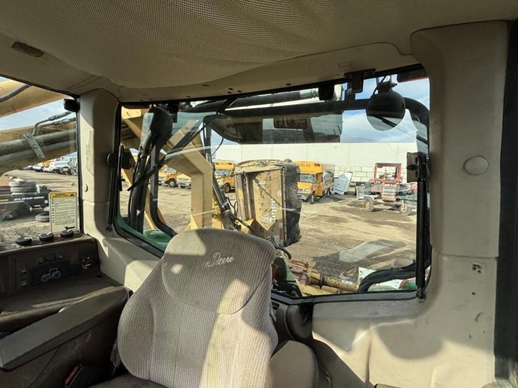 john-deere-7220-image-43