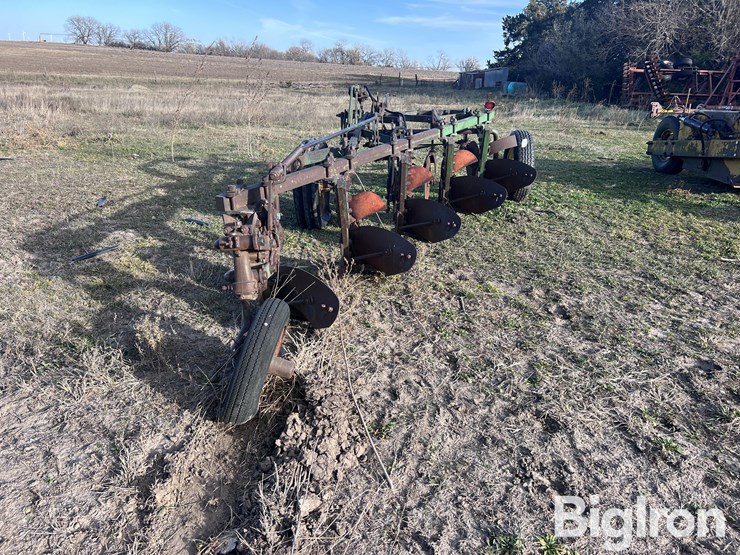 john-deere-5-image-6