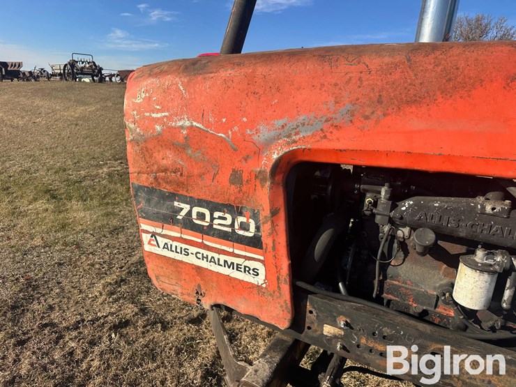 allis-chalmers-7020-image-10