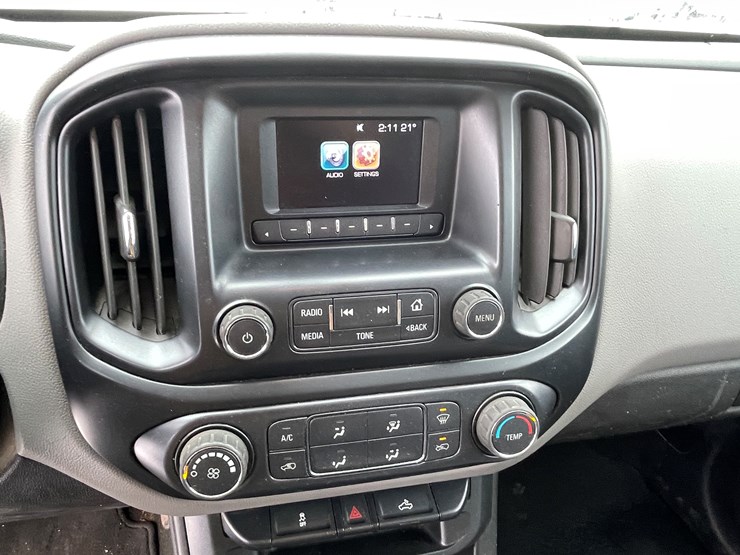 #1167-•-2016-chevrolet-colorado-pickup-truck-(has-wi-title)-image-29