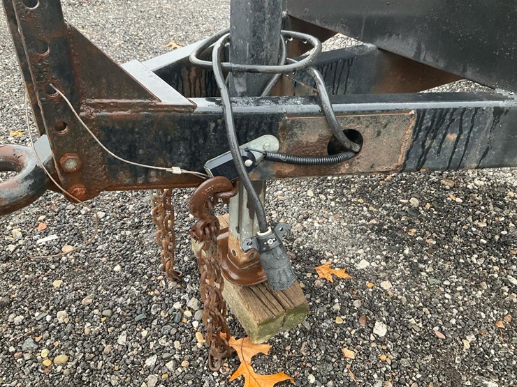 #2204-•-2007-chubbs-dump-trailer-image-9