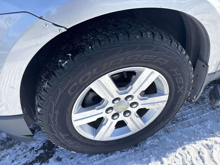 2009-chevrolet-traverse-image-8