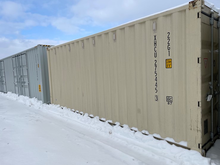 #107-•-20'-shipping-container-image-1
