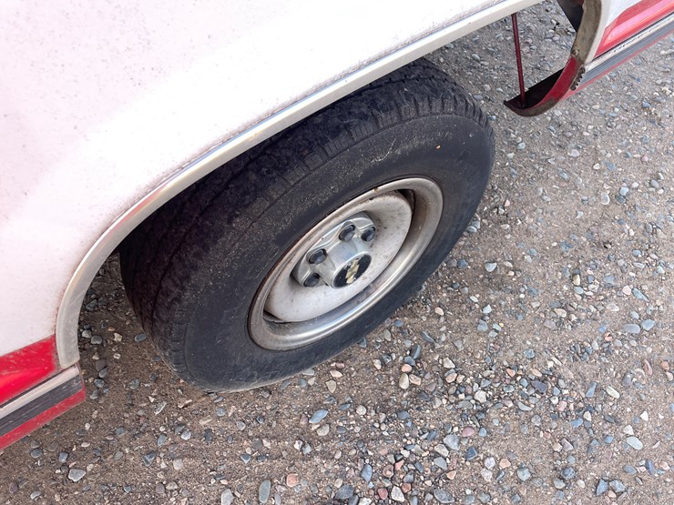 chevrolet-2500-image-9