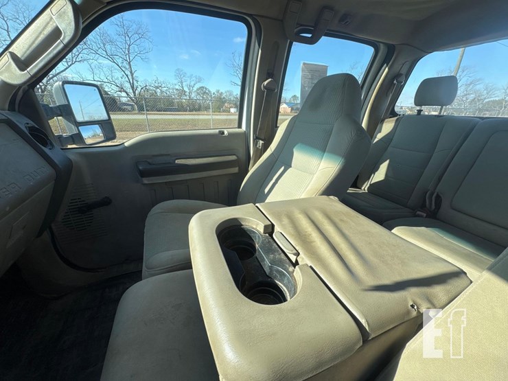 2008-ford-f350-image-27