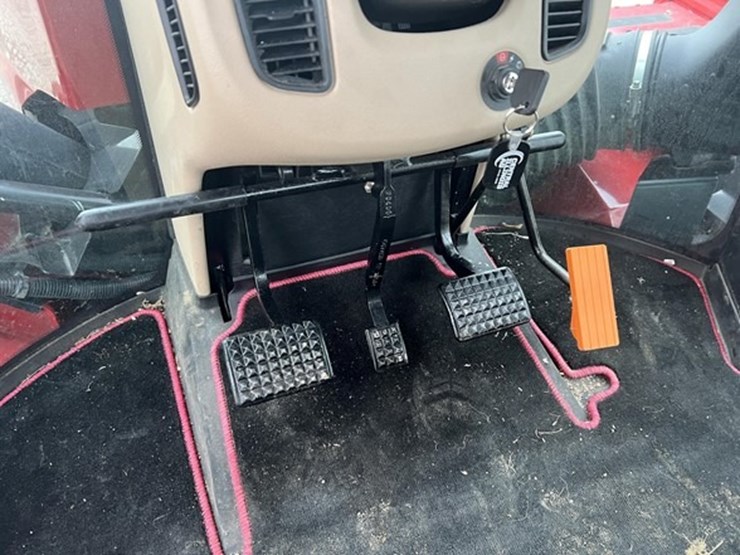 #156-•-2023-steiger-470-image-25