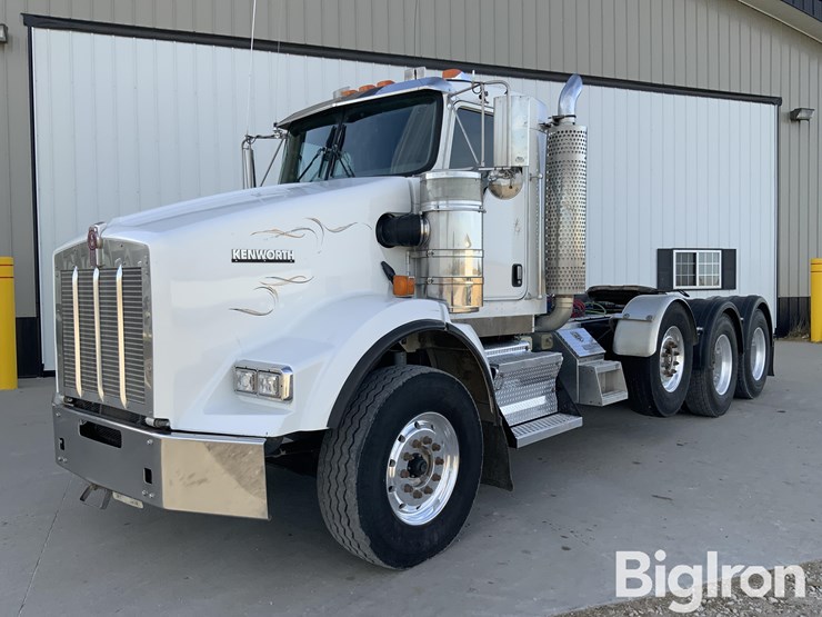 kenworth-t800b-image-1