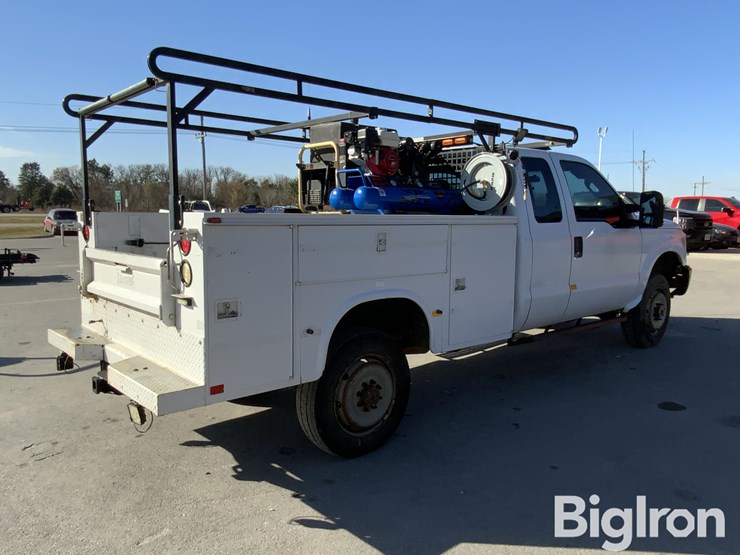 ford-f350-xl-image-5