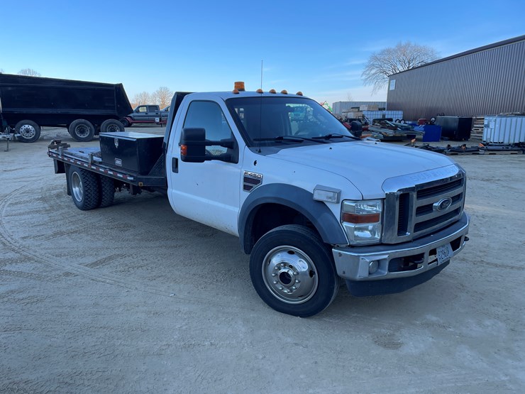 ford-f450-image-3