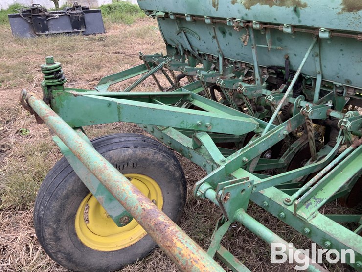 john-deere-lla-image-19