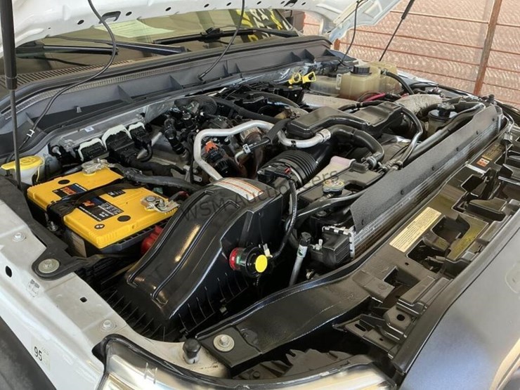 2016-ford-f550-image-13