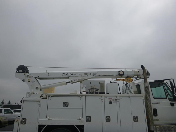 2013-international-durastar-4400-image-9