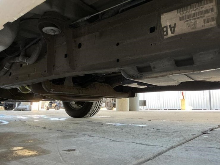 2012-chevrolet-express-1500-image-23