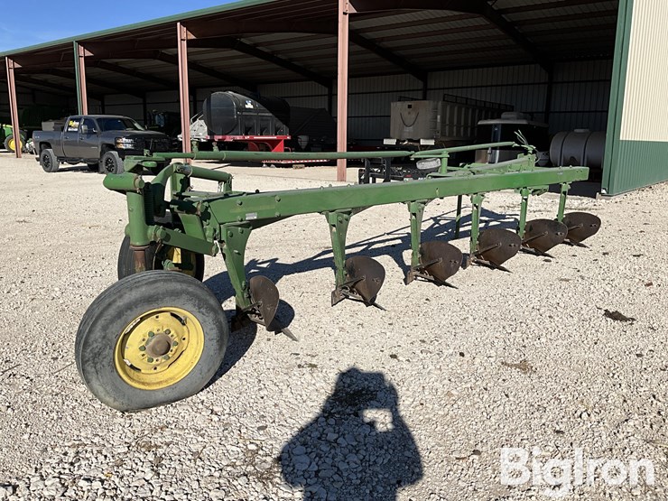 john-deere-6-image-3