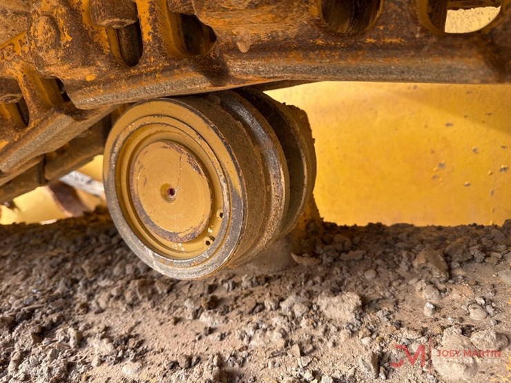 komatsu-d39px-24-image-8