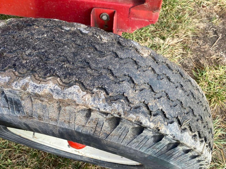 unverferth-mccurdy-325-image-36