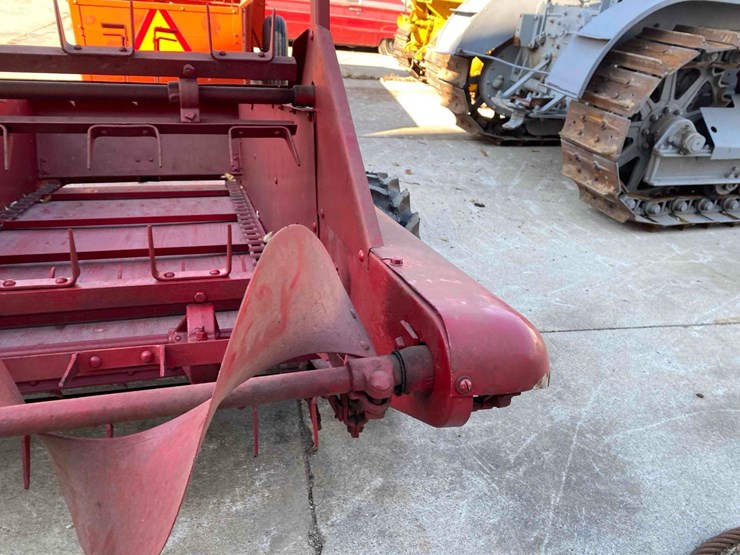 international-100-image-13