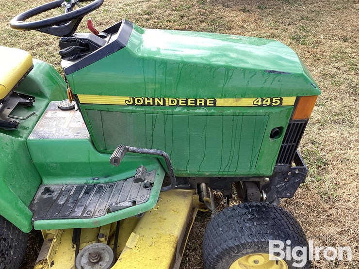 john-deere-445-image-16