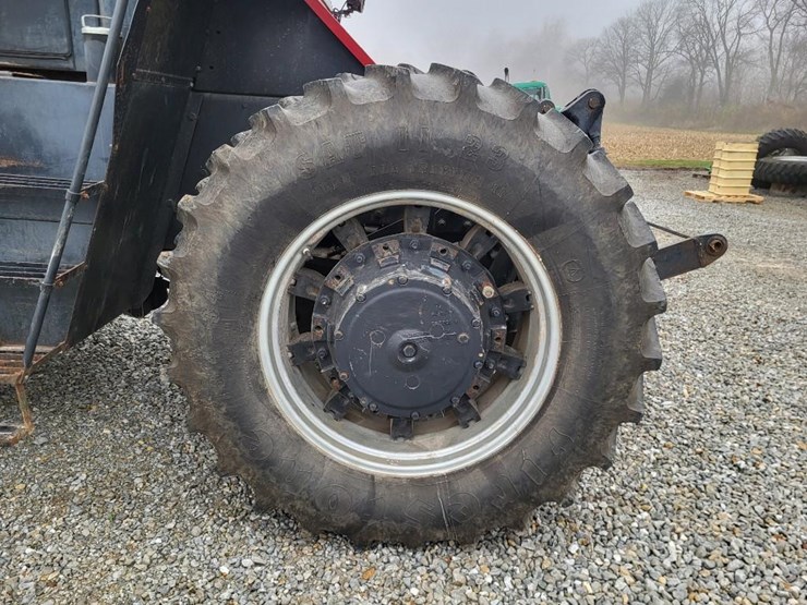 case-ih-4494-image-19