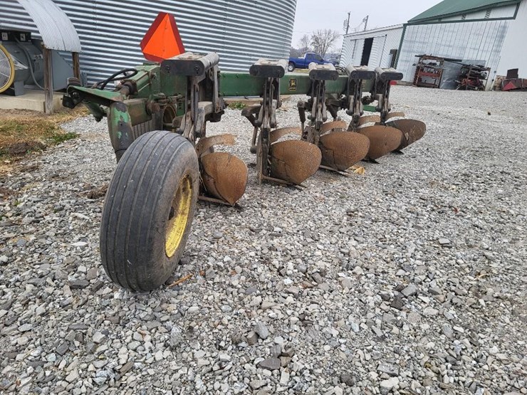 john-deere-2600-image-4