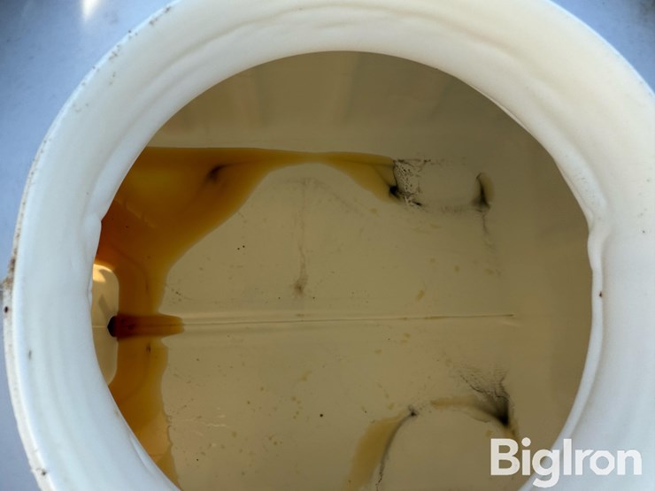 poly-265-gal-containers-image-13