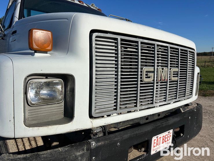 gmc-topkick-image-10