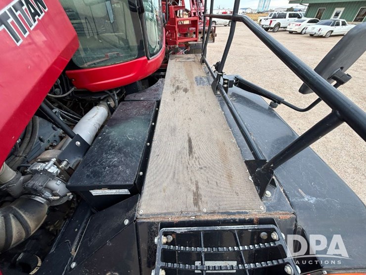 case-ih-titan-4530-image-72