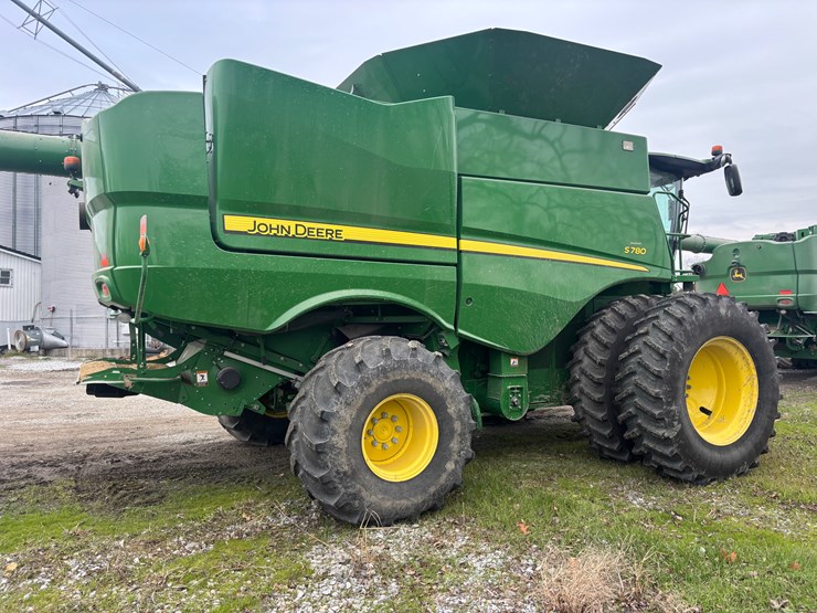 #1560-•-2018-john-deere-s780-image-4