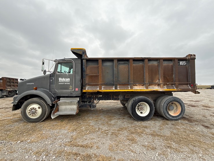 kenworth-t800-image-8