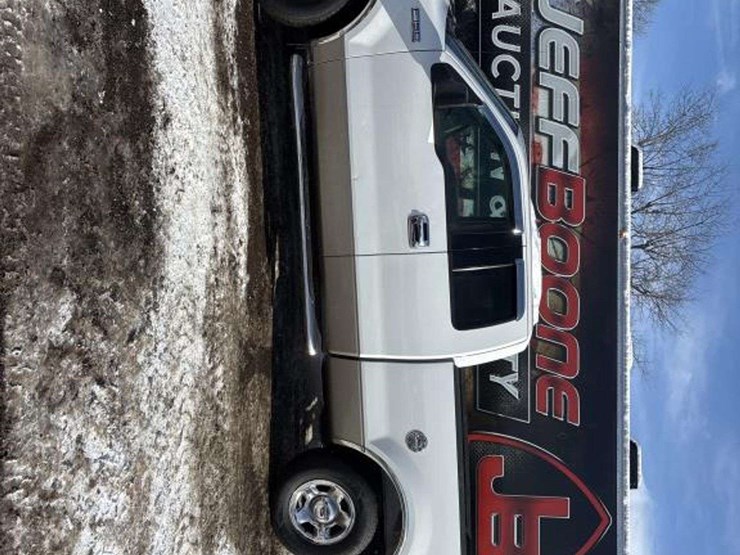 2004-ford-f150-xlt-image-2