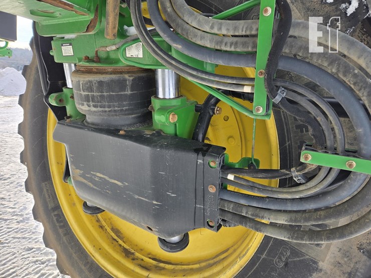 john-deere-r4045-image-10